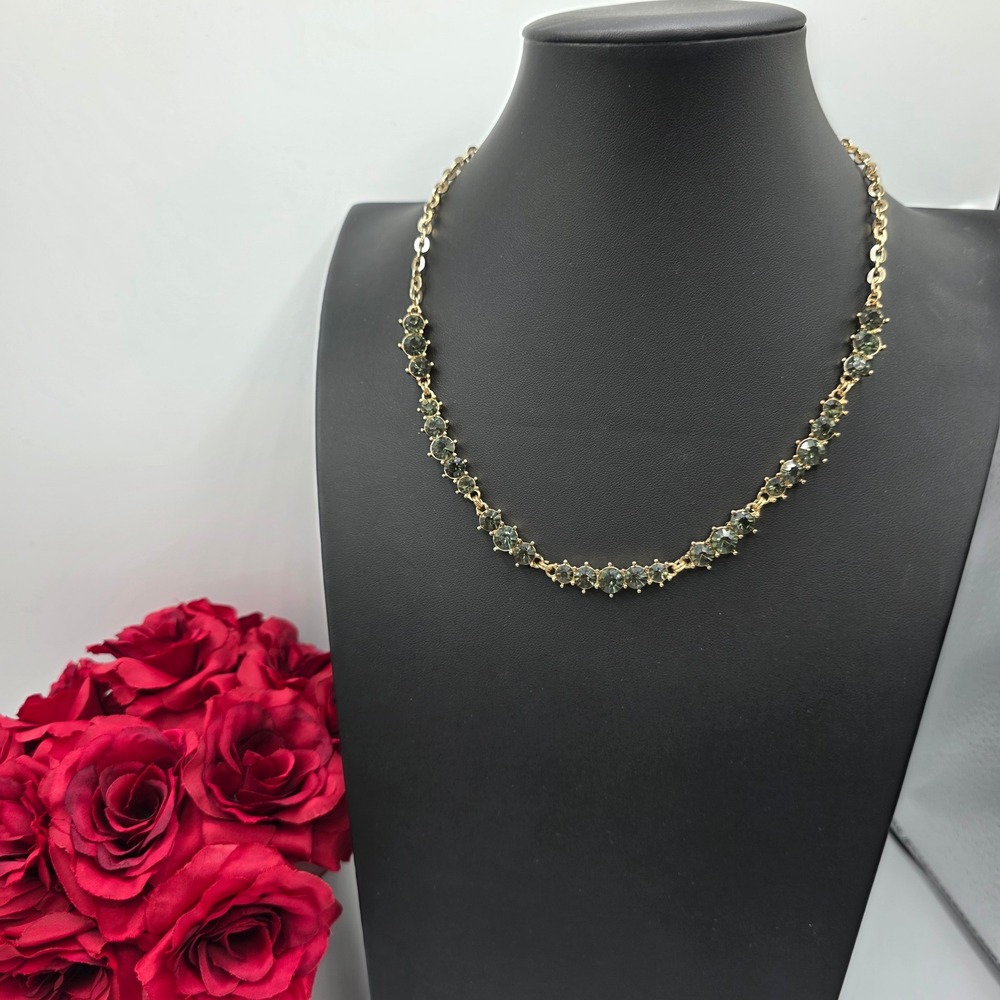 Banana‎ Republic Gold Tone Smokey Grey Crystal Collar Statement Necklace 18"
